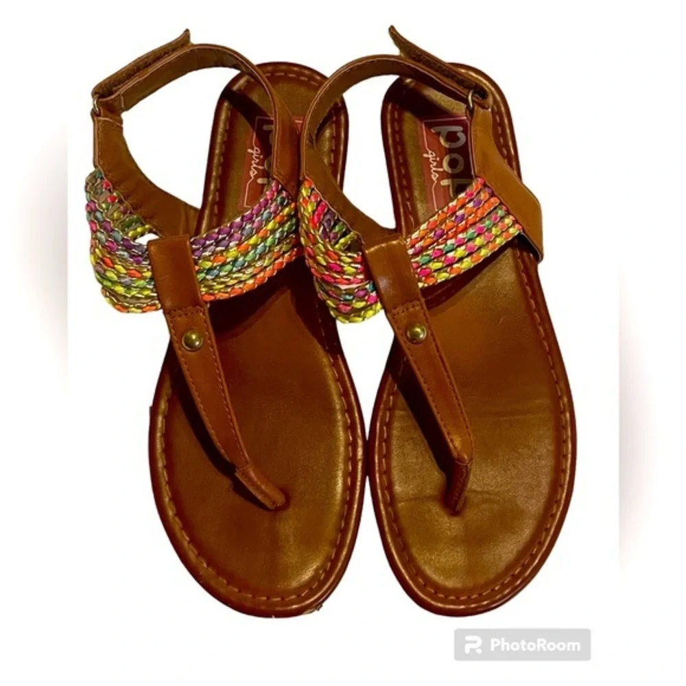 Youth Girls POP girls sandals EUC size 3